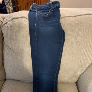 American eagle jean